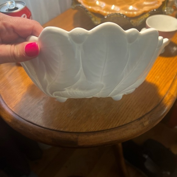 VTG Indiana Glass Company Serving Bowl Large 9"W x 3"H White Milk Glass Floral - Picture 5 of 5